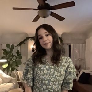 Meet your Posher, Violet